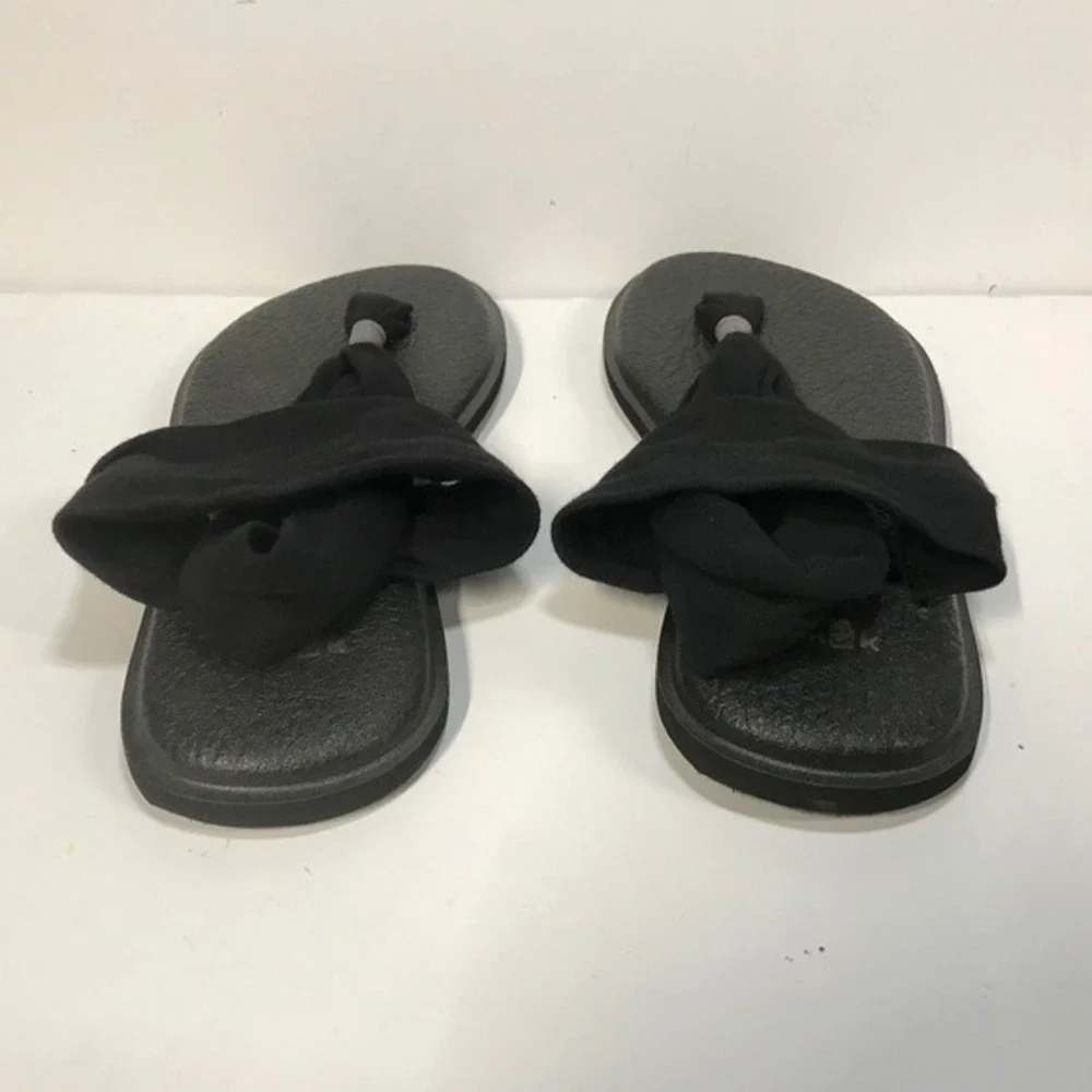 Sanuk Women's‎ Yoga Sling 2 Sandals Flip Flops Black Comfort Casual Shoes Size 7